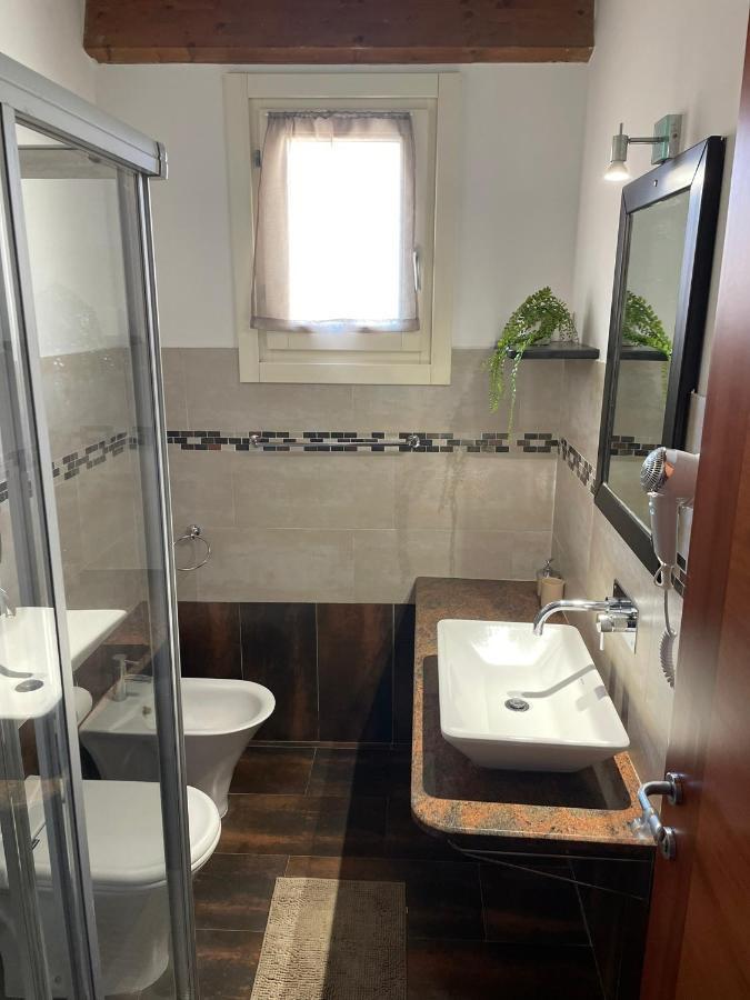 Il Vicoletto Guest House Porto Torres Kültér fotó